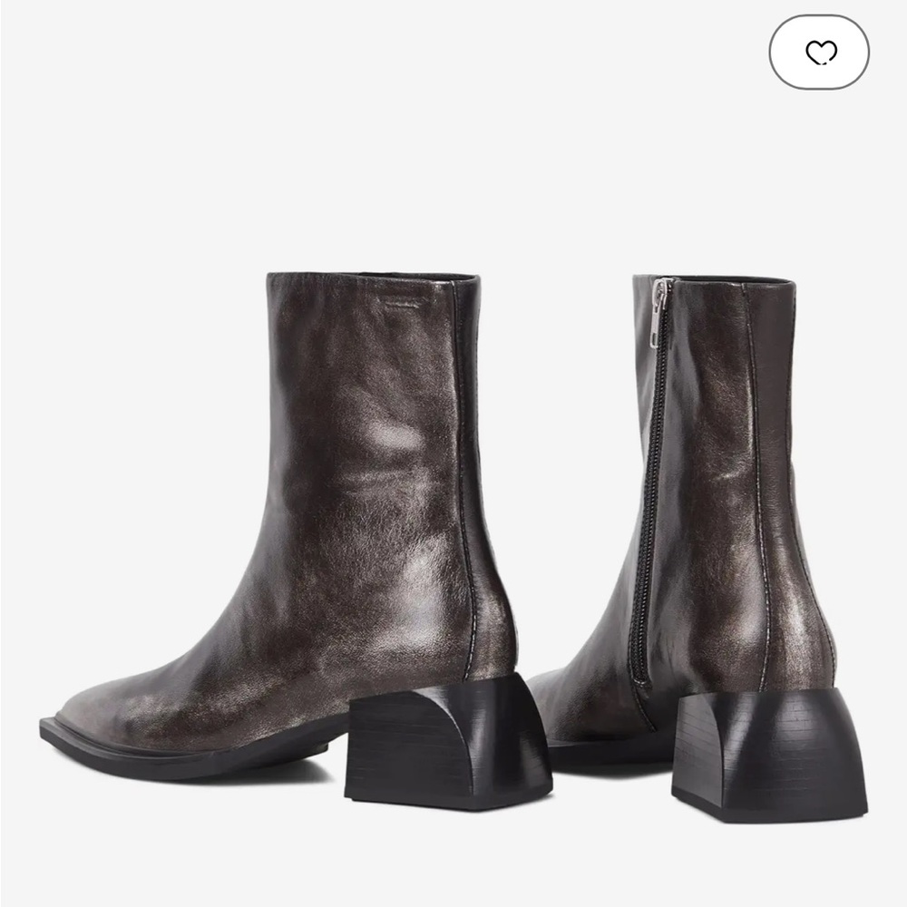 Vagabond Vivian Leather boots in silver
